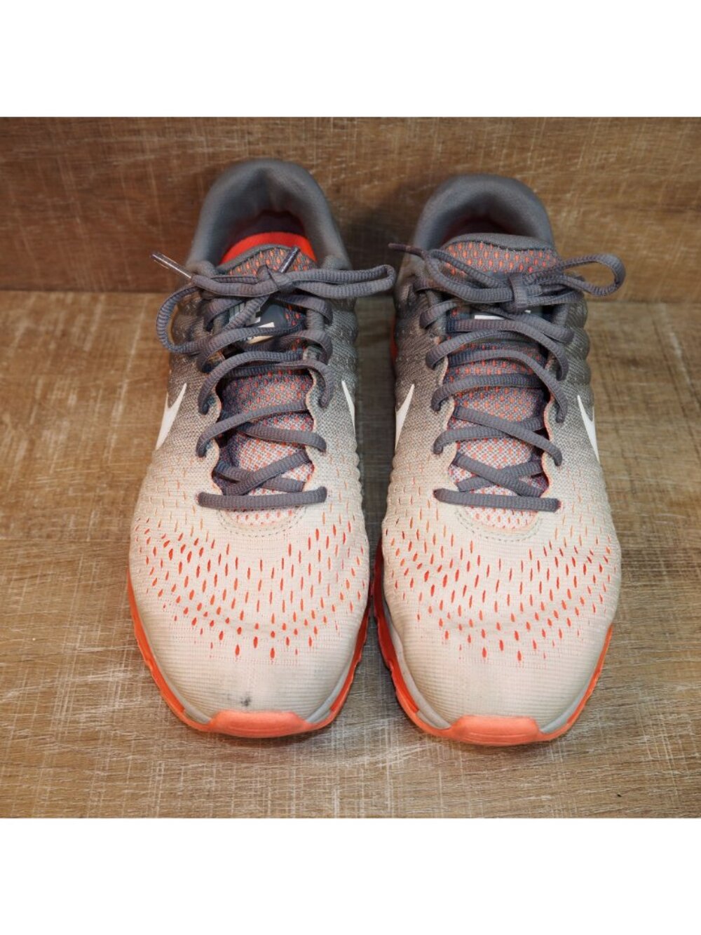Nike Air Max 2017 Women's Running Shoes Gray Orange White US 9 849560-007 - Picture 2 of 13